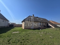 Madaras Családi ház