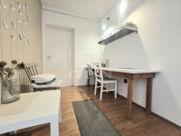 Budapest X. kerület Lakás (csúsztatott zsalu)