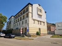 For rent office Székesfehérvár, 260m2