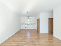 Mogyoród Családi ház