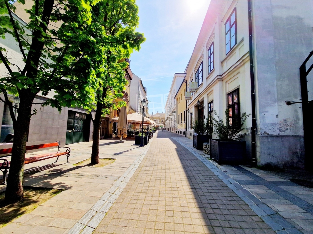 Kiadó Miskolc Lakás (téglaépítésű)